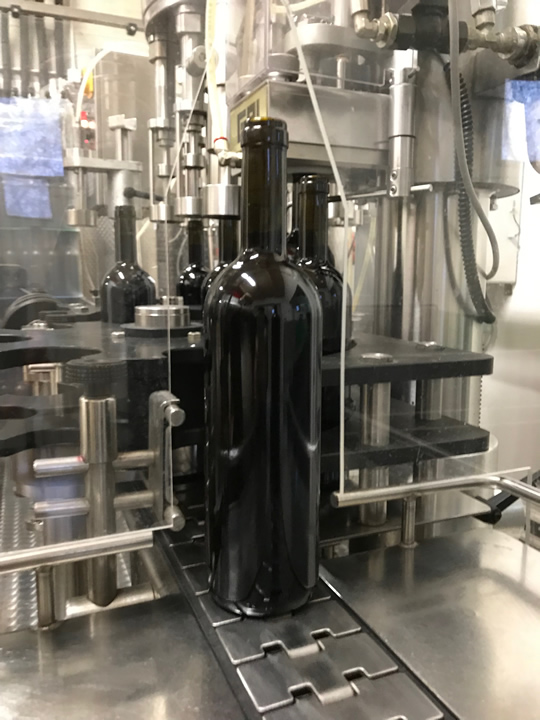 Bottling wine